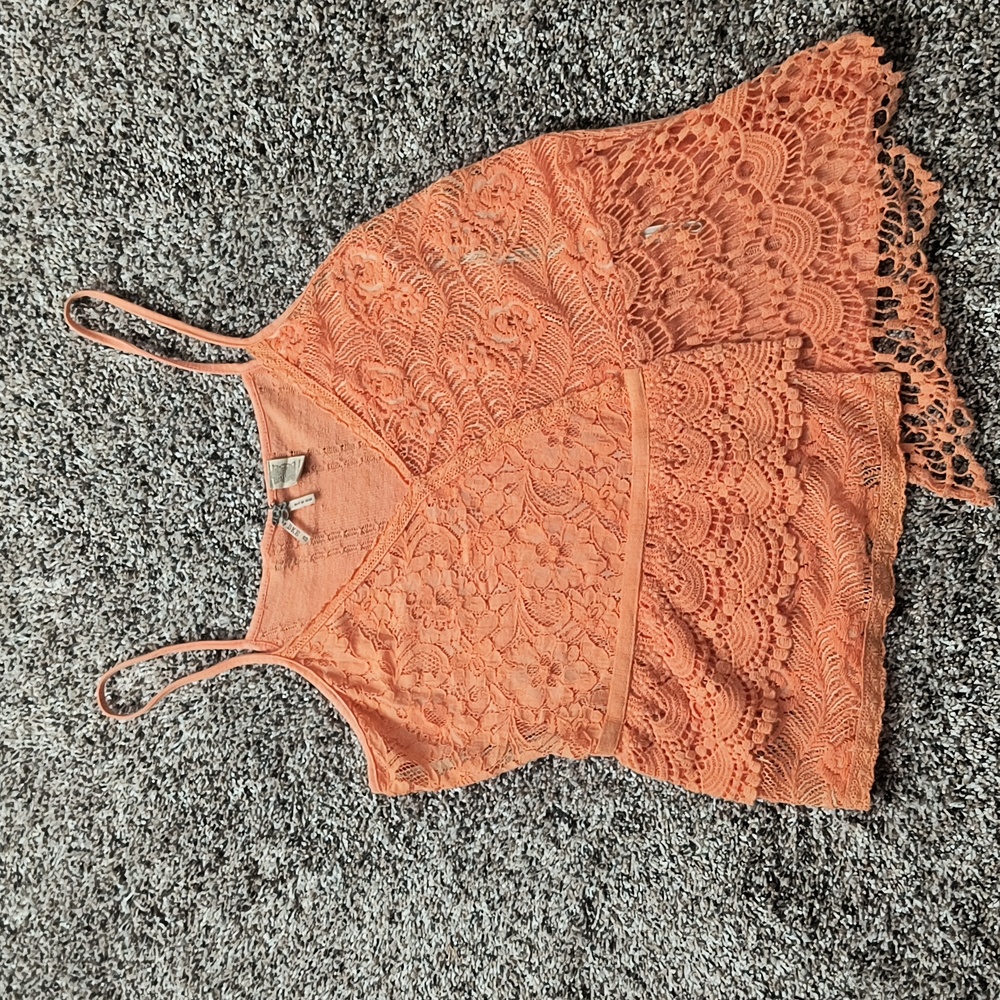 BKE women's lace 100% cotton tank top